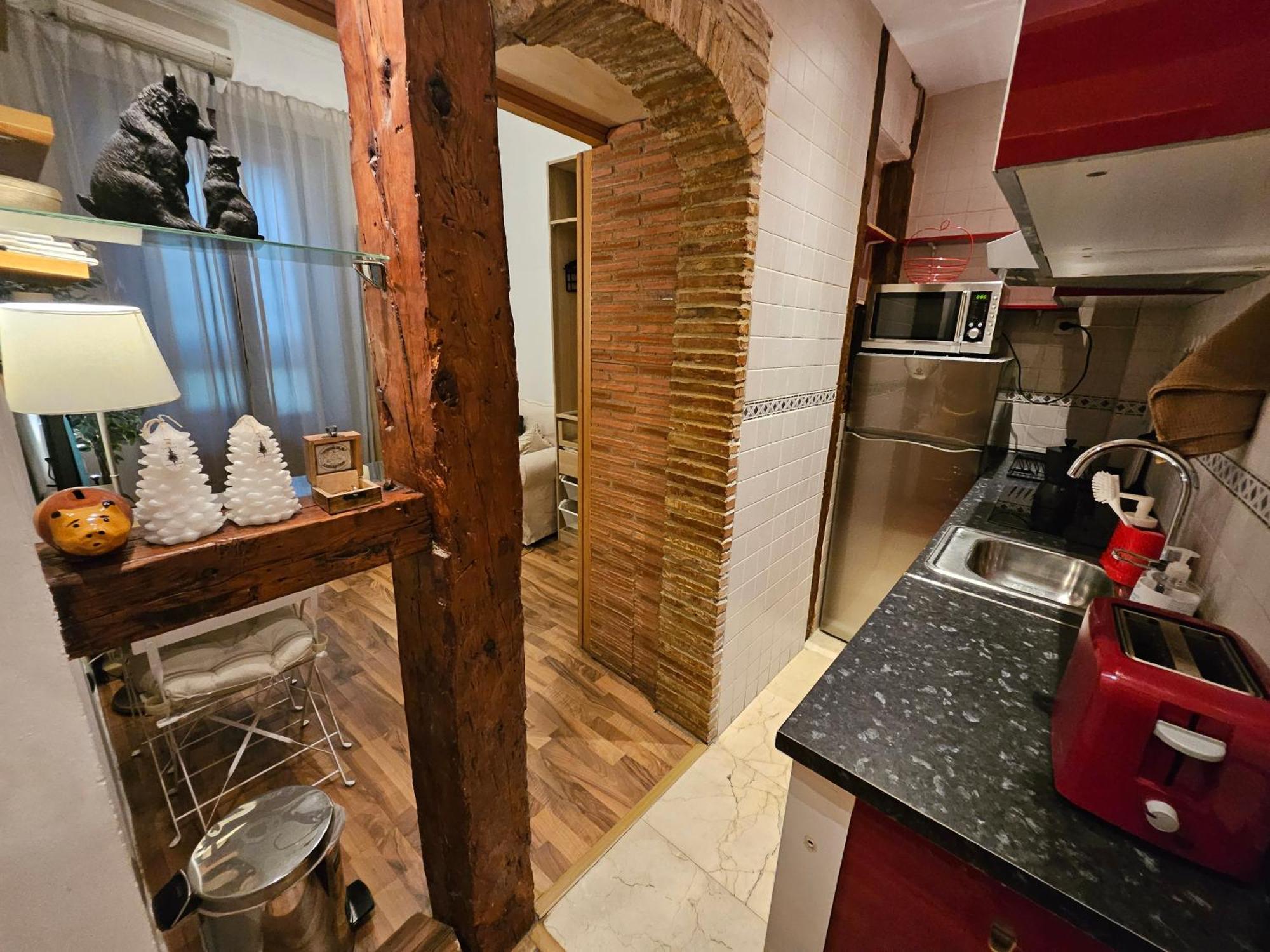 Pequeno Apartamento En El Centro De Мадрид Екстериор снимка
