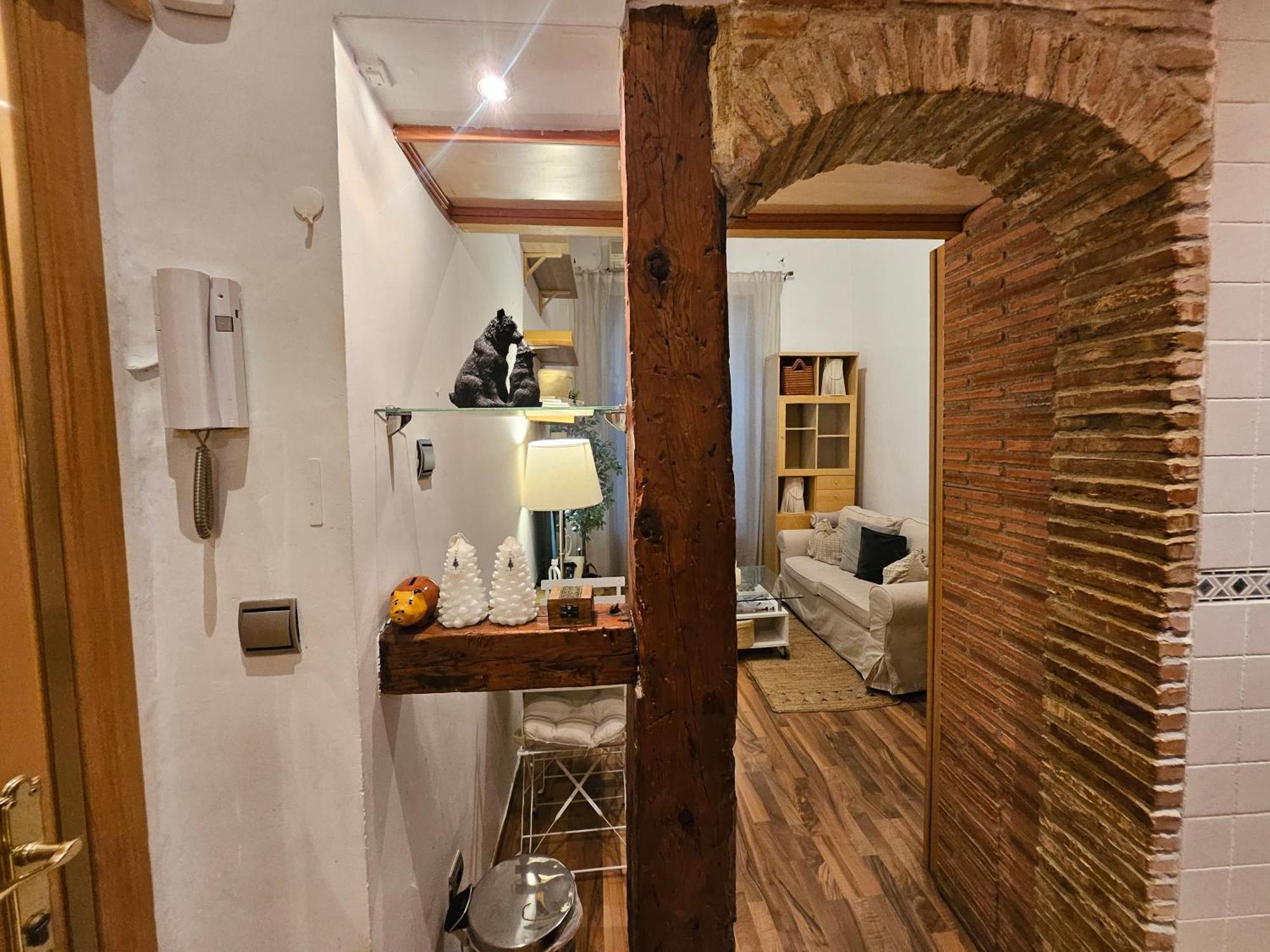 Pequeno Apartamento En El Centro De Мадрид Екстериор снимка