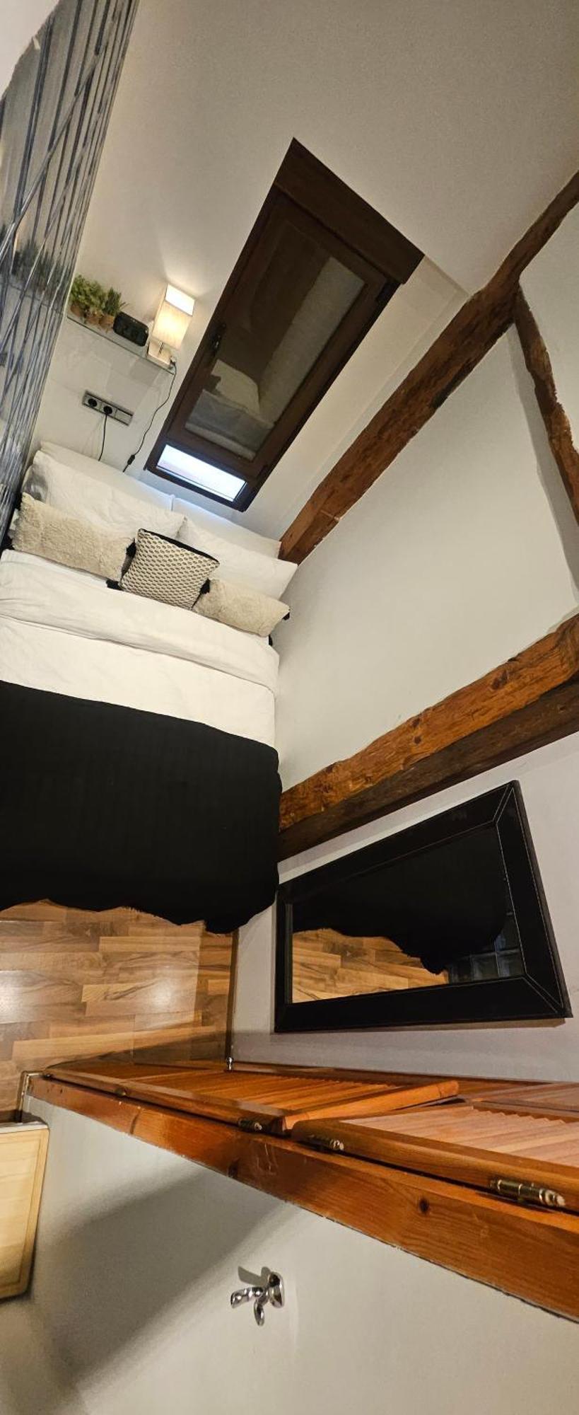 Pequeno Apartamento En El Centro De Мадрид Стая снимка